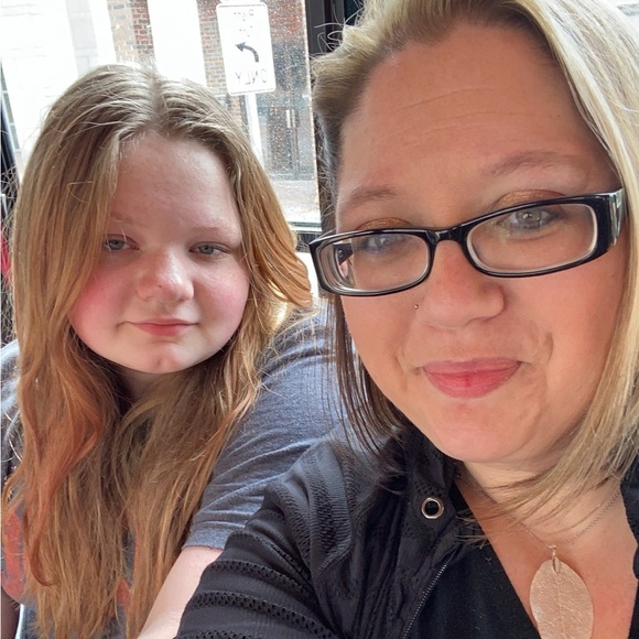 Vintageink10 Live! 😘 - Picture 2 of 4